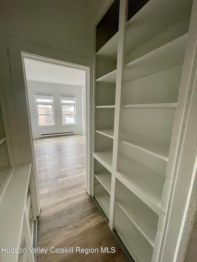 Photo - 426 Warren St