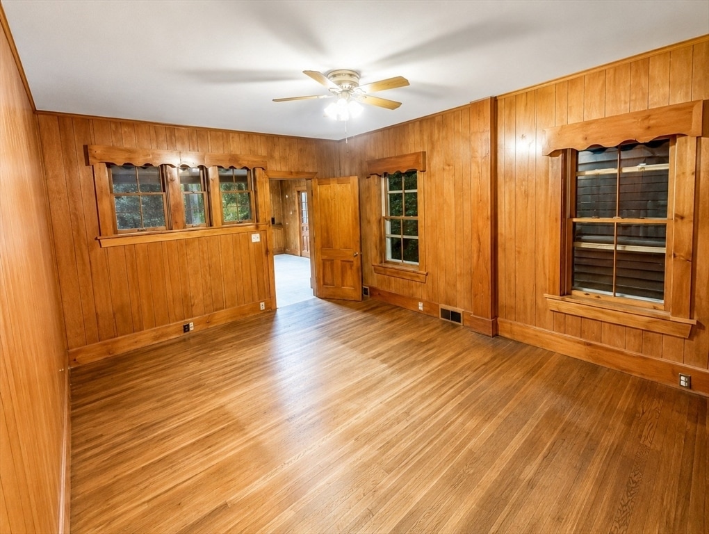 Photo - 25 Sherwin St Unit 1
