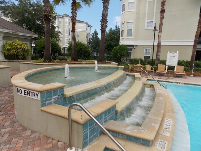 Photo - 8290 Park Way Unit 717