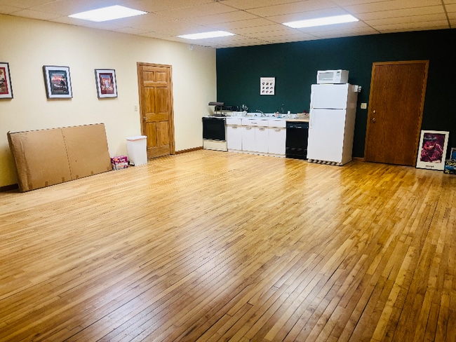 Photo - 124 1/2 S 2nd St