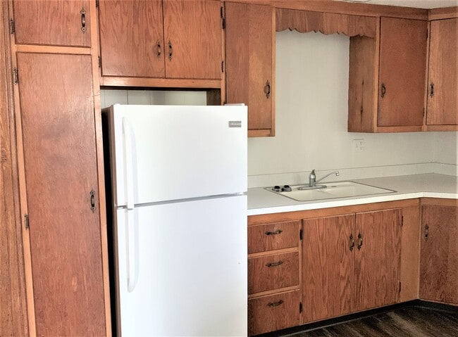Photo - 121 Muskingum Dr Unit Down