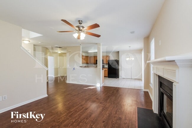 Photo - 216 Winding Canyon Dr