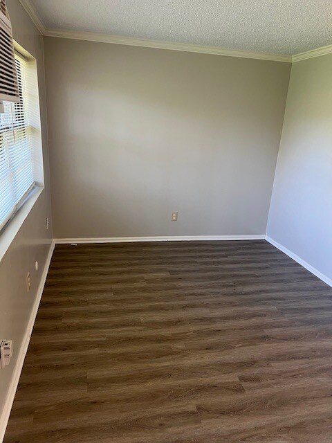 5117 - Living Room