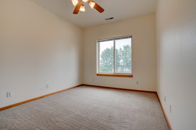 Photo - Woodridge Estates