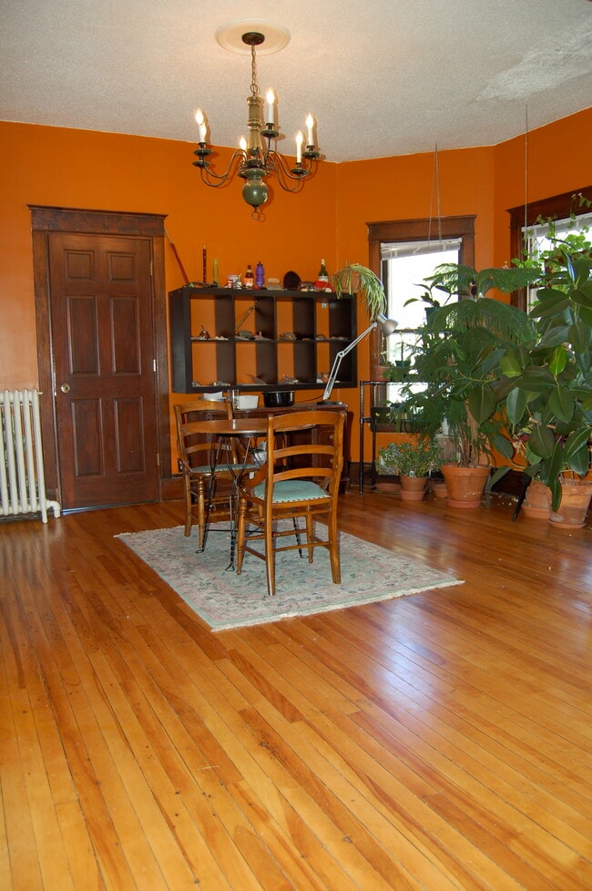 Photo - 2648 Fillmore St NE Unit 1 lower