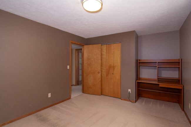 Photo - COMING SOON !! 3 bed 2.5 Bath Home on .5 acre lot in corner of Culdesac Mead School District