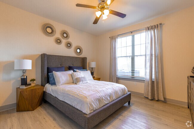 2BR, 2BA - 1,127SF - Bedroom - The Waverly