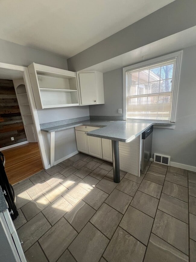 Photo - 3323 Dean Dr