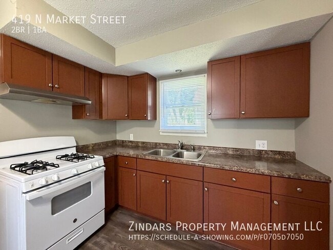 Photo - 419 N Market St