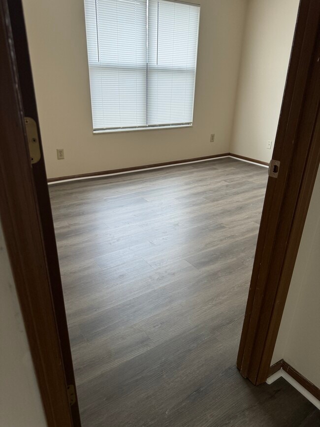 Photo - 5345 Stonemeadow Ave Unit E