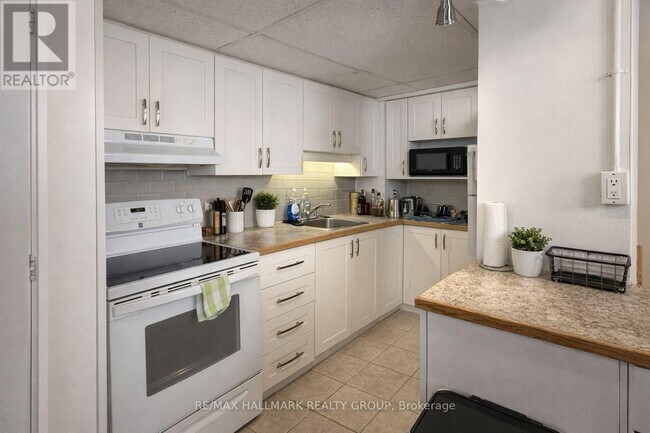 Photo - 86 Gilchrist Ave Unité 3