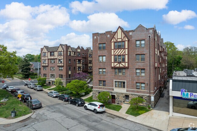 Evelyn Court Apartment - Evelyn Court Apartment