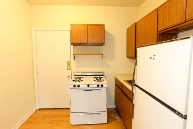 Photo - 644 W Barry Ave Unit J02P