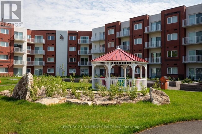 Photo - 45 Elmsley St S Unit 212