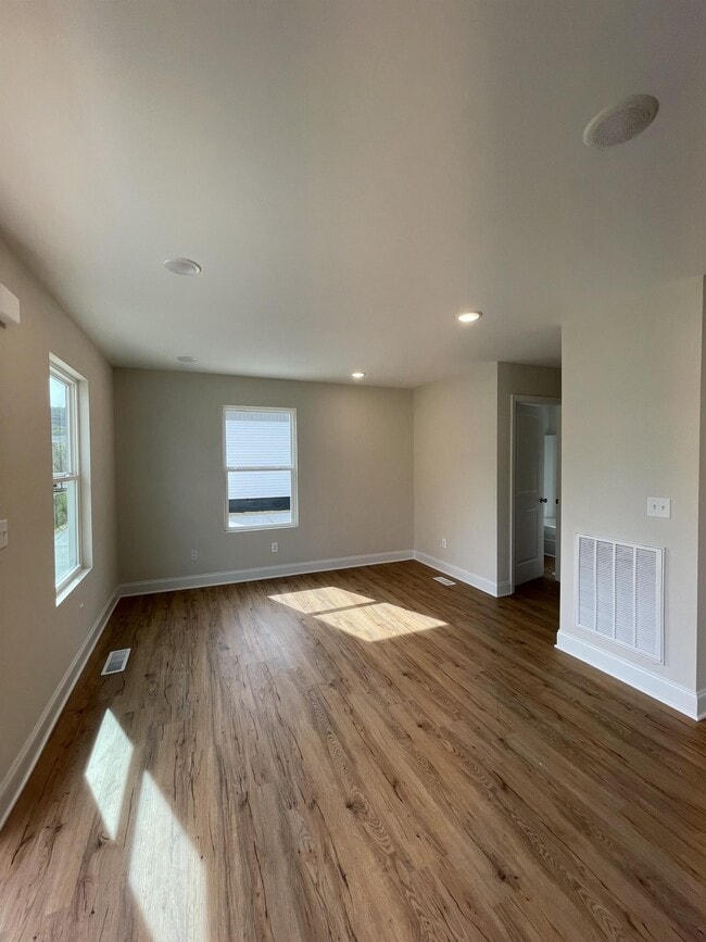 Photo - 1703 S Lyerly St