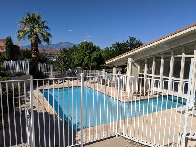 Photo - La Mirage 1 bedroom Condo