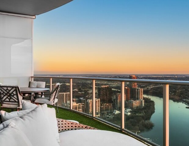 Photo - 200 Congress Unit 2210ID