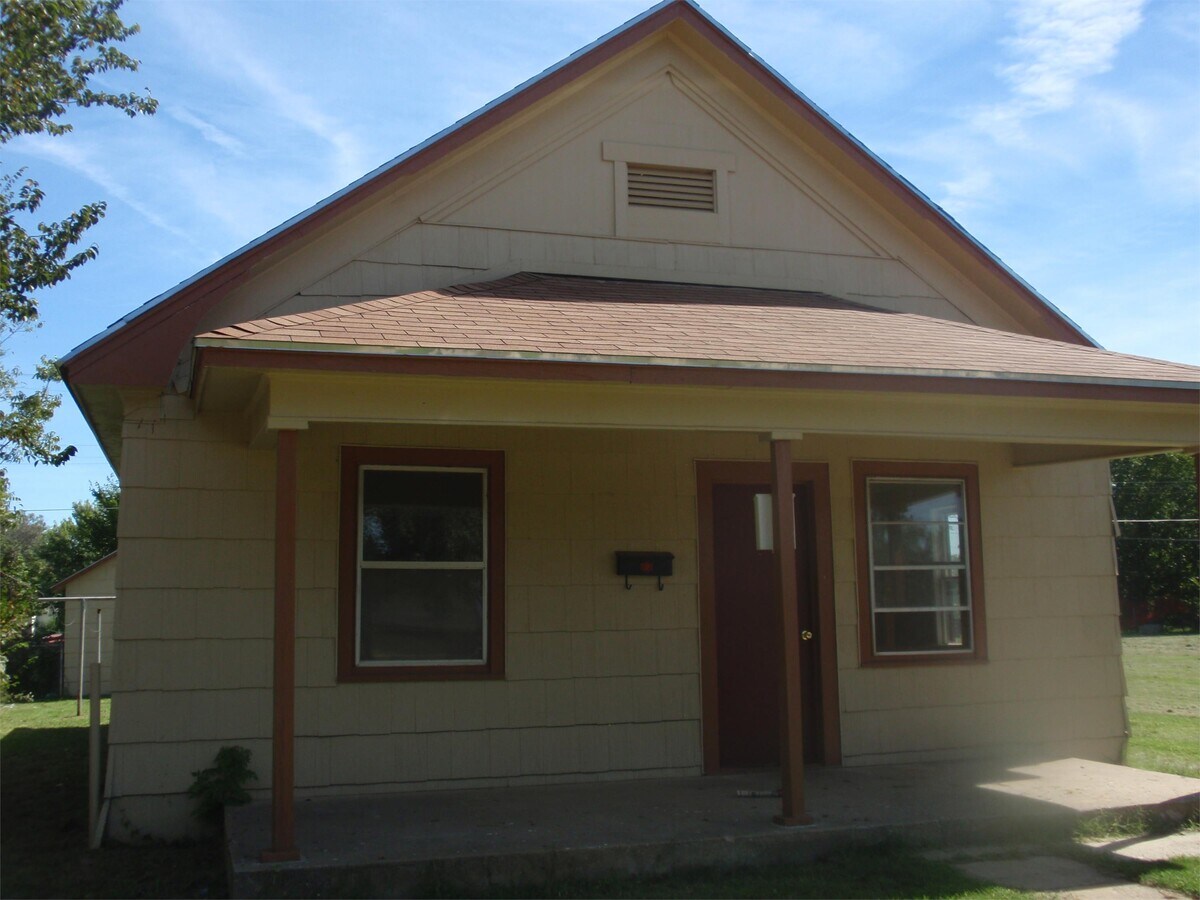 Photo - 128 N Penn Ave