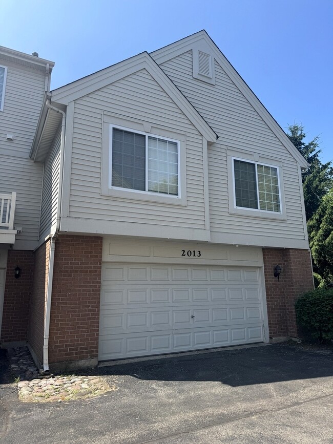 Photo - 2013 Concord Dr Townhome
