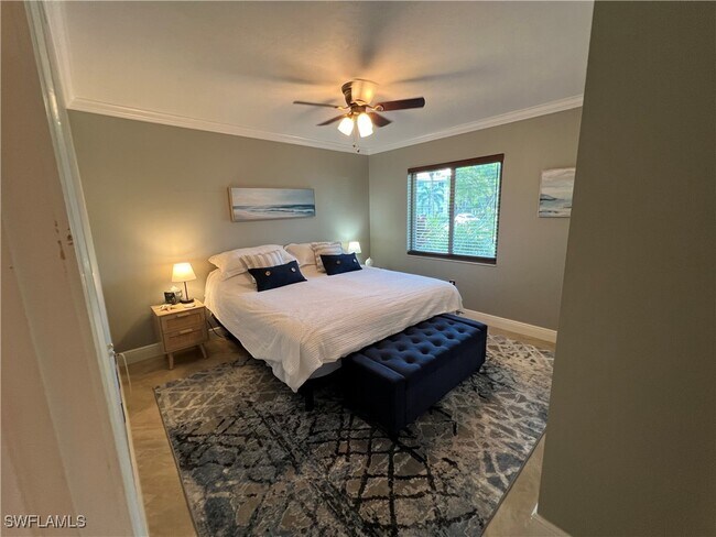 Building Photo - 3051 Sandpiper Bay Cir Unit I102