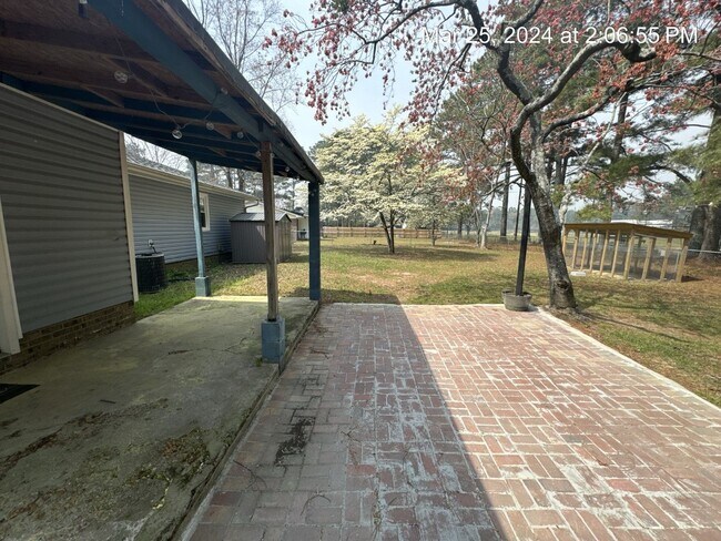 Photo - 3516 Torbay Dr