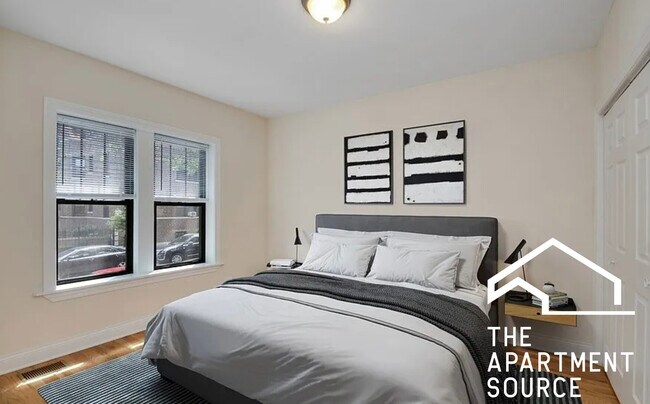 Photo - 630 W Cornelia Ave