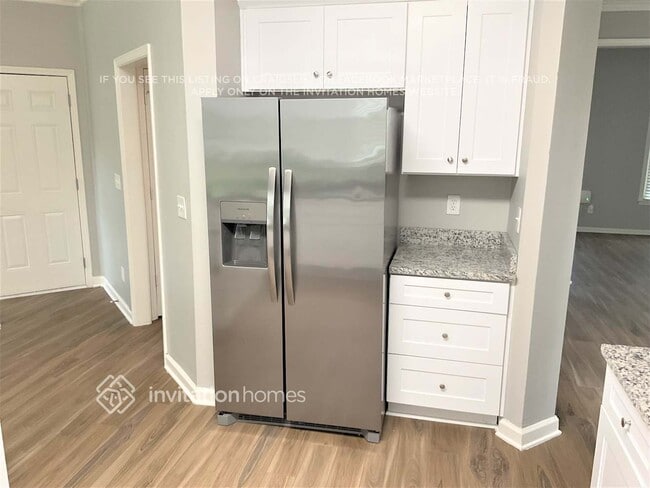 Photo - 2071 Fairmont Run