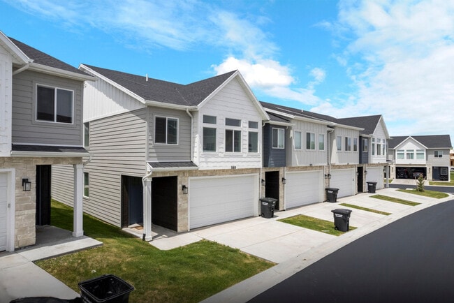 Photo - 569 Richland Vly St Unidad ID1249870P