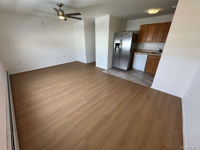 Photo - 103 Horizon Ct Unit B