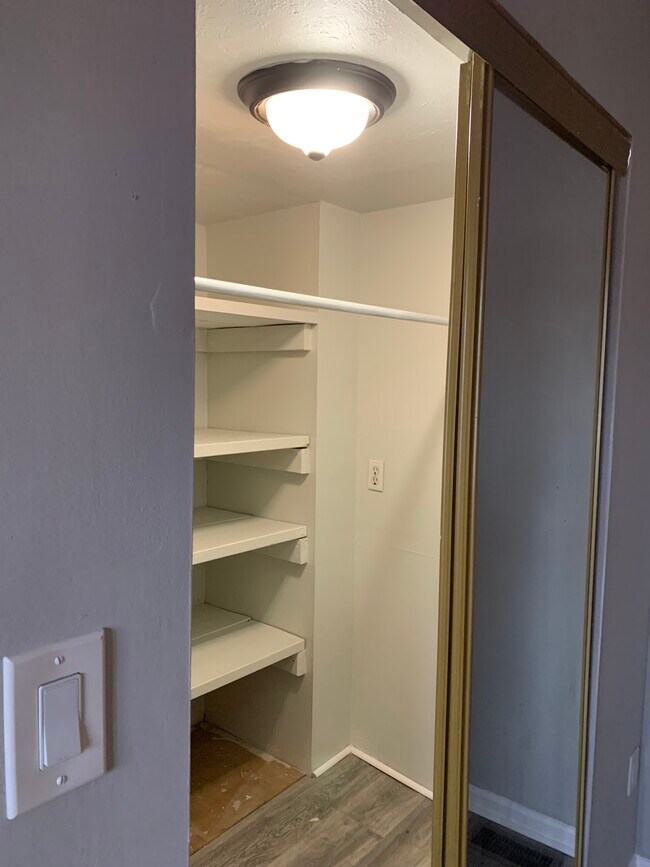 Photo - 2405 Mission St