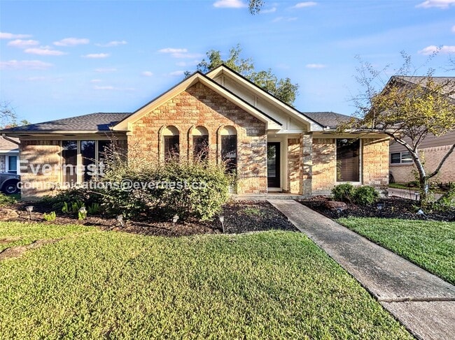 Building Photo - 21418 Park Brook Dr