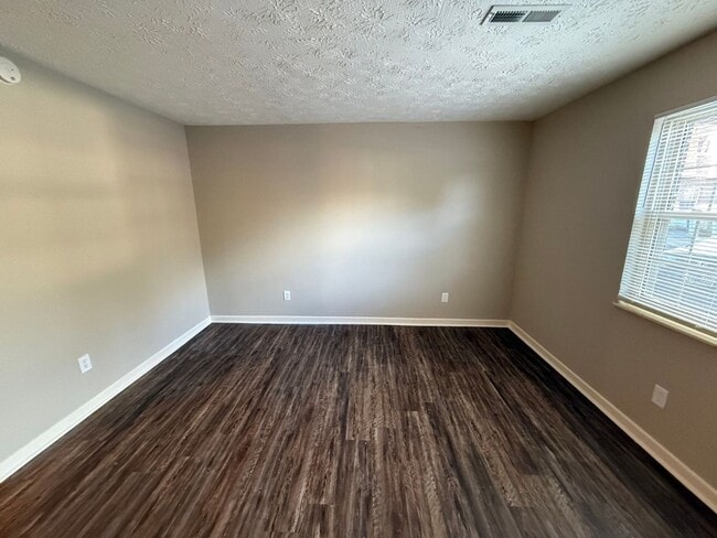 Photo - 8721 Gleason Dr Unidad B