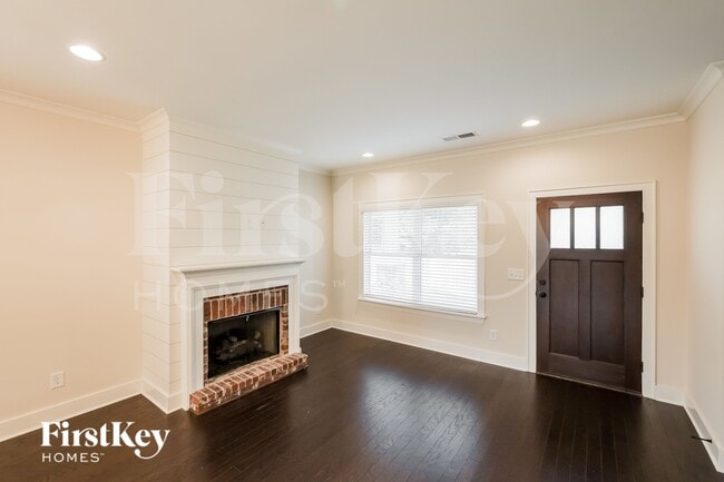 Photo - 2704 Wenonah-Oxmoor Rd