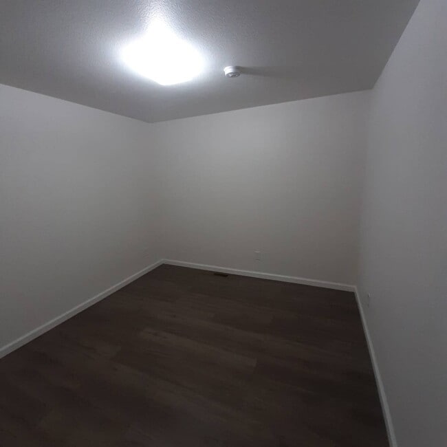 Photo - 104 E Main St