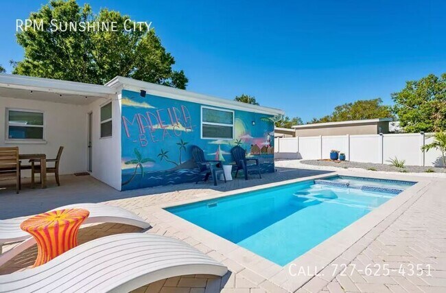 Photo - 10907 57th Ave