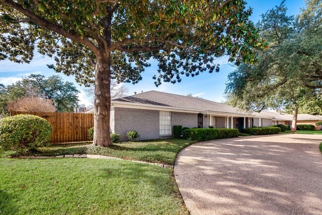 Photo - Overton Park Duplex!