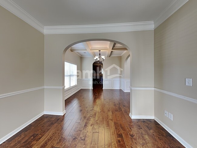 Photo - 137 Border Ave