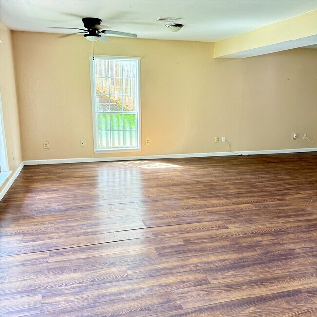Photo - 6326 County Rd 659