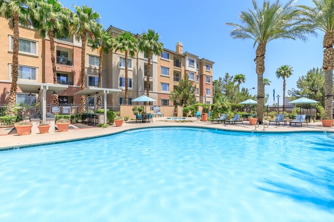 Photo - Loreto & Palacio Apartments