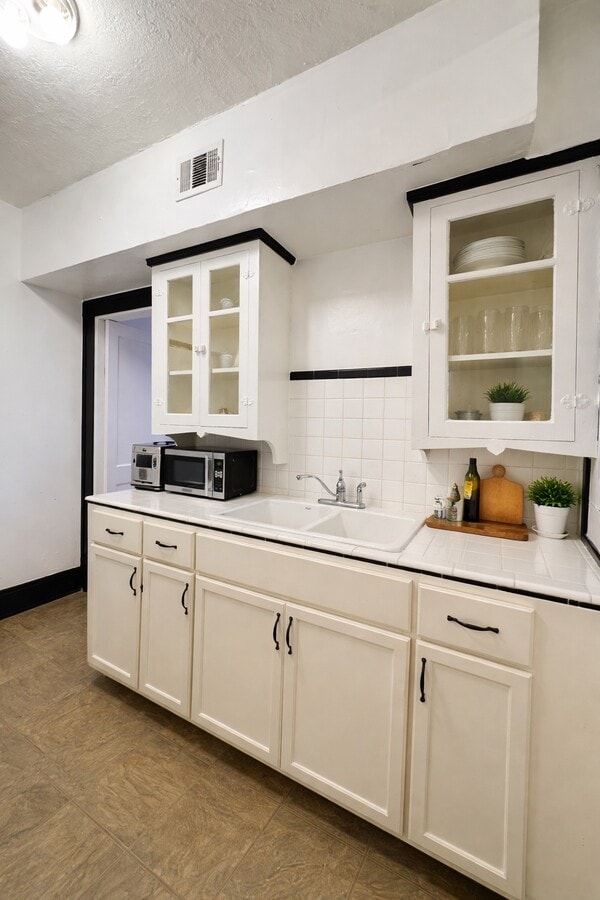 Photo - 614 Peden St Unit B
