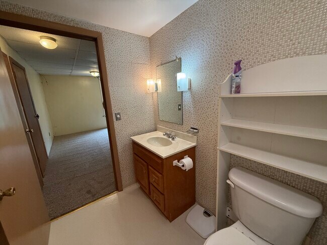 125 S 7th St Unit Upper