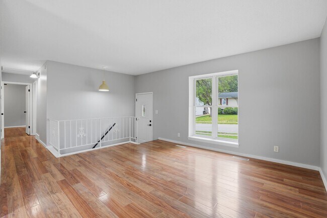 Photo - 2603 W 55th St