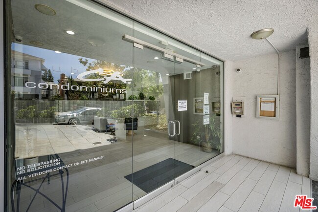 Photo - 10982 Roebling Ave Unit 436