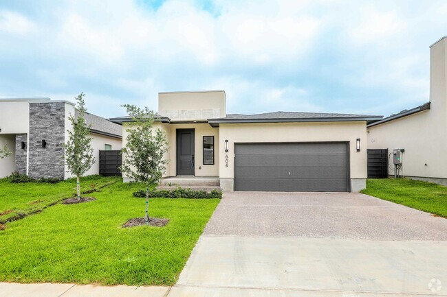 Building Photo - 604 Silvana Dr Rental