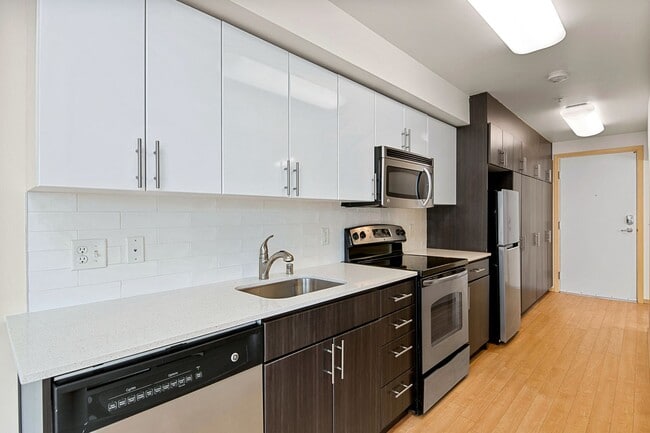 Photo - H2O Apartments