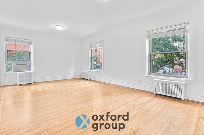 Building Photo - East 76th Street