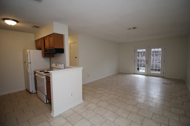 Photo - Spacious Northeast Pensacola Apartment Featuring 2 Bedrooms, 2 Bathrooms, Inside Laundry, and Pet... Unit D15