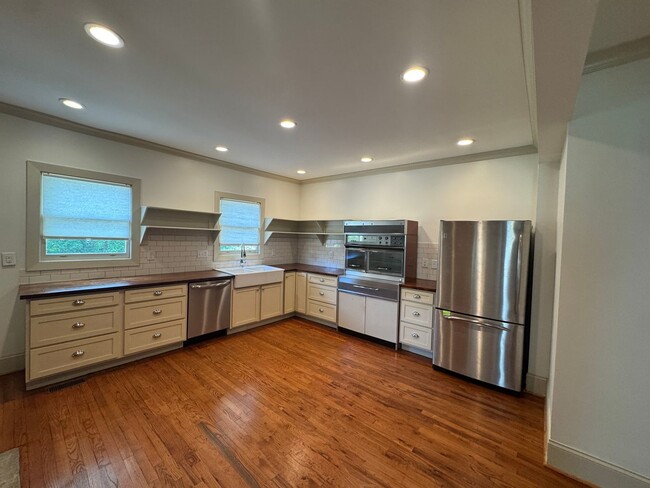 Photo - Gorgeous 2BR/2BA Home in Downtown Raleigh Unit A