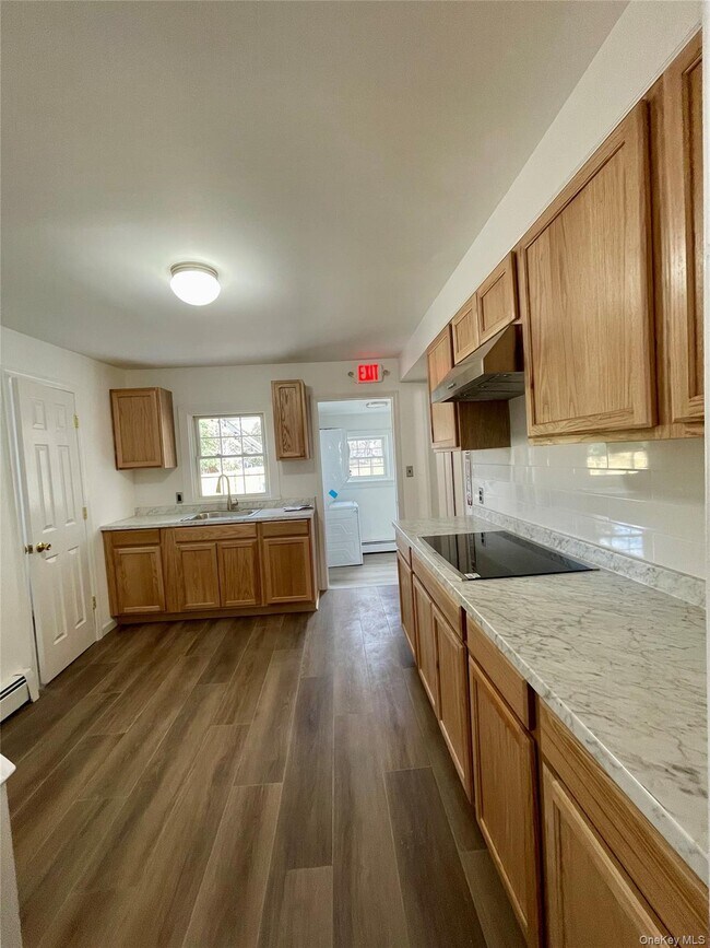 46 E Market St Unit B