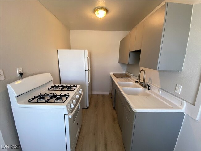 Photo - 230 W Boston Ave Unit 6